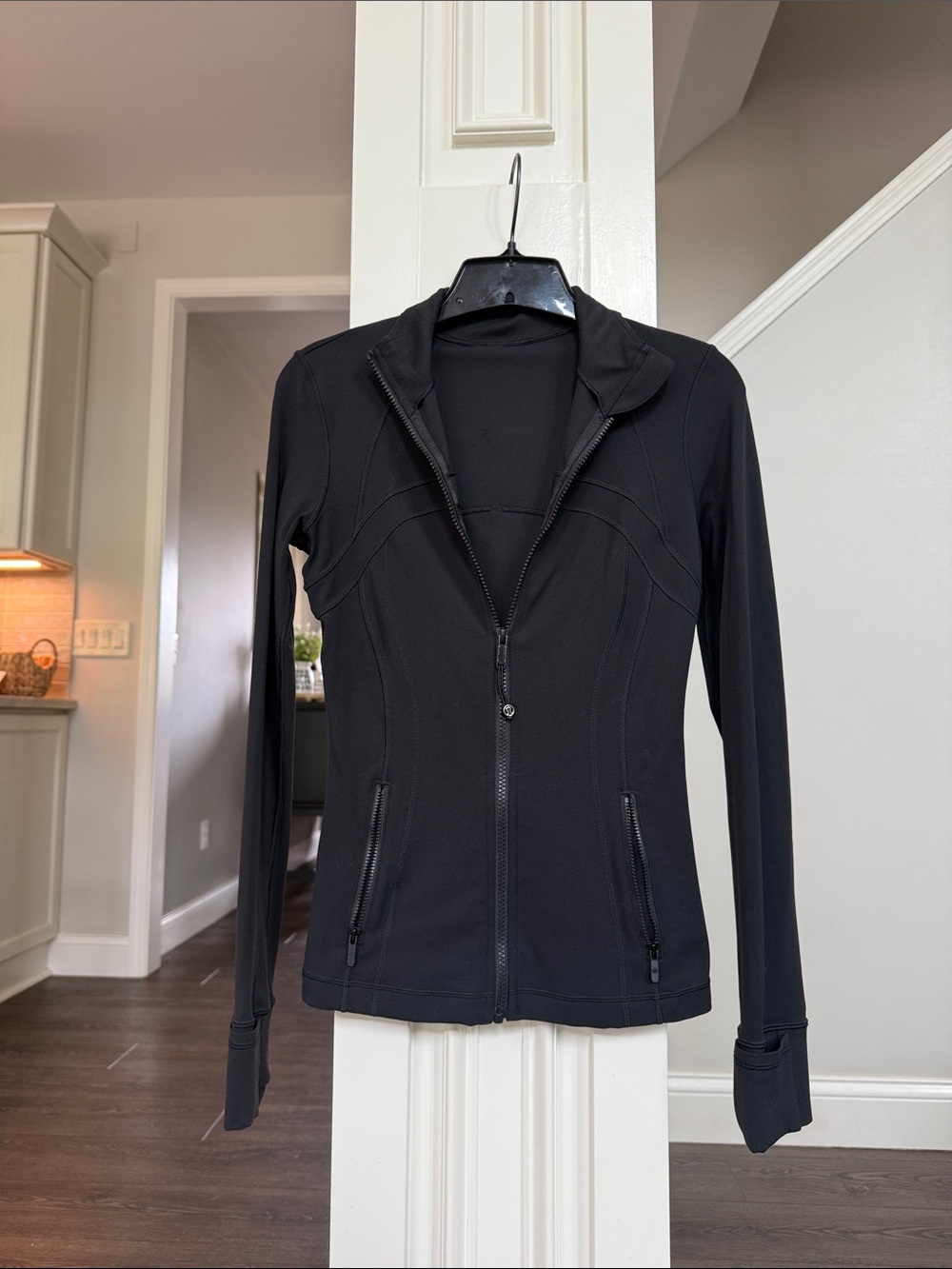 Lululemon Ladies Like New Define Jacket Black Size 4 - Picture 7 of 12